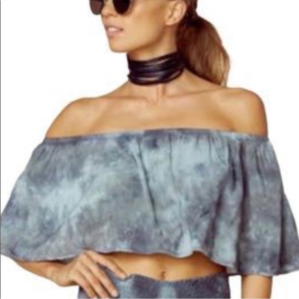 Blue Life tube top flowy crop top under bra